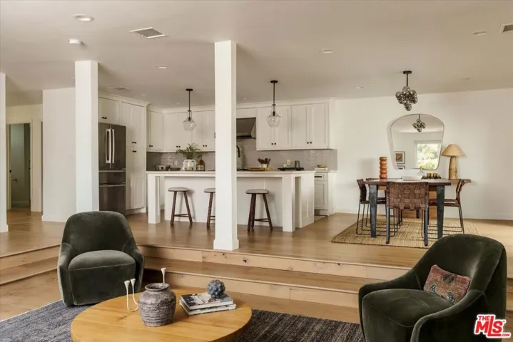 2441 Claremont Avenue, Los Angeles, California 90027 — photo 5
