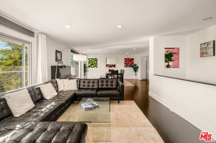 2388 Kimridge Road, Beverly Hills, California 90210 — photo 4