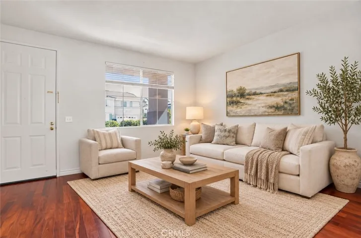 7 Dynasty Court, Irvine, California 92602 — photo 5