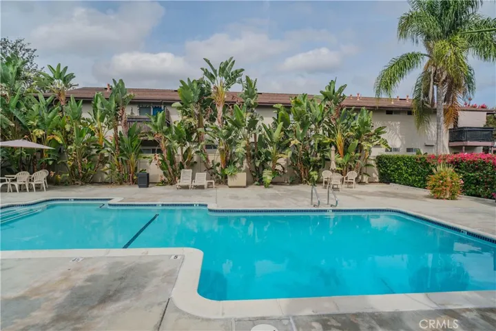 549 N Tustin Avenue, Santa Ana, California 92705 — photo 4