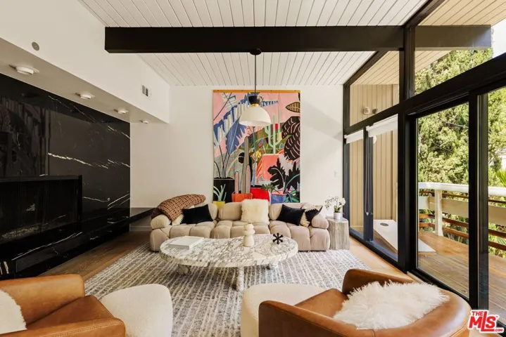 3905 Pacheco Drive, Sherman Oaks, California 91403 — photo 4