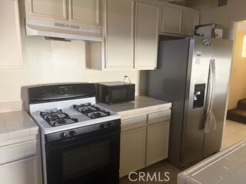 215 E Avenue K, Lancaster, California 93535 — photo 5