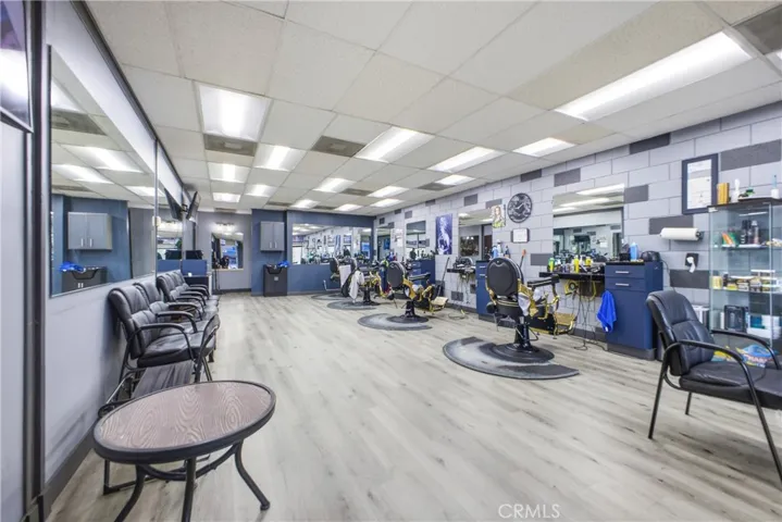 6651 Foothill Boulevard, Tujunga, California 91042 — photo 4