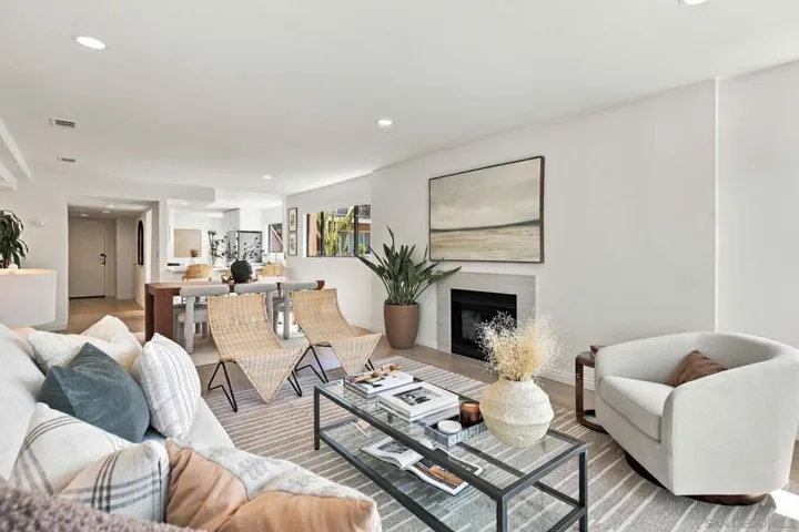 1115 Pearl 3, La Jolla, California 92037 — photo 4