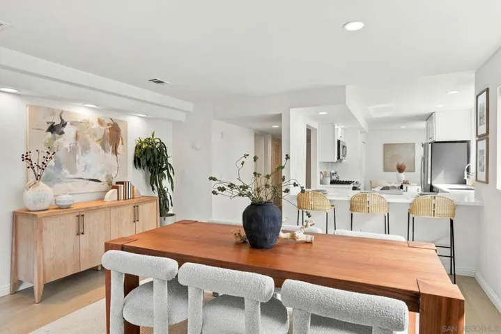 1115 Pearl 3, La Jolla, California 92037 — photo 5