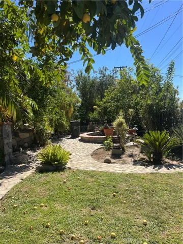 813 8th, San Fernando, California 91340 — photo 4
