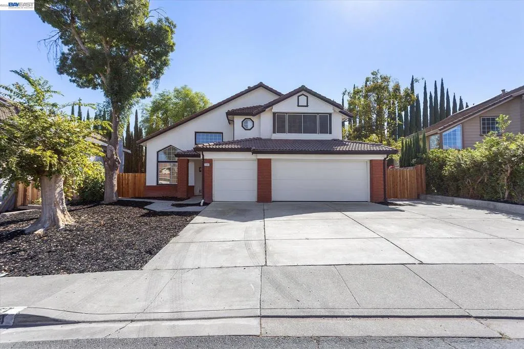 5144 Carriage Way