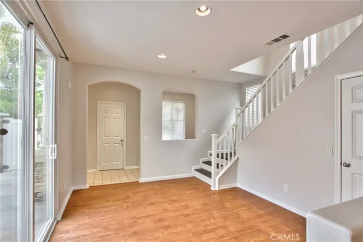 35734 Sundew Lane, Murrieta, California 92562 — photo 5