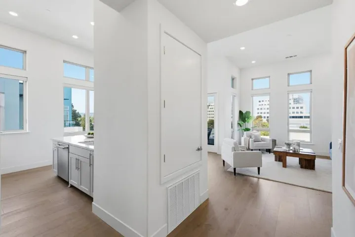 708 Thayer Lane 403, Foster City, California 94404 — photo 5