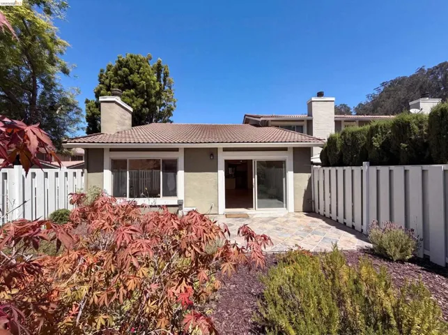 123 Ironwood, Oakland, California 94605 — photo 5