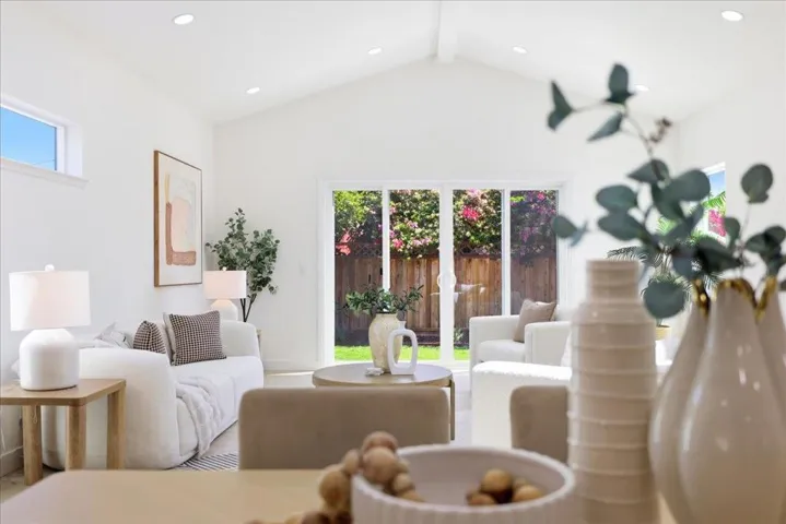 2611 Monticello, Santa Clara, California 95051 — photo 5