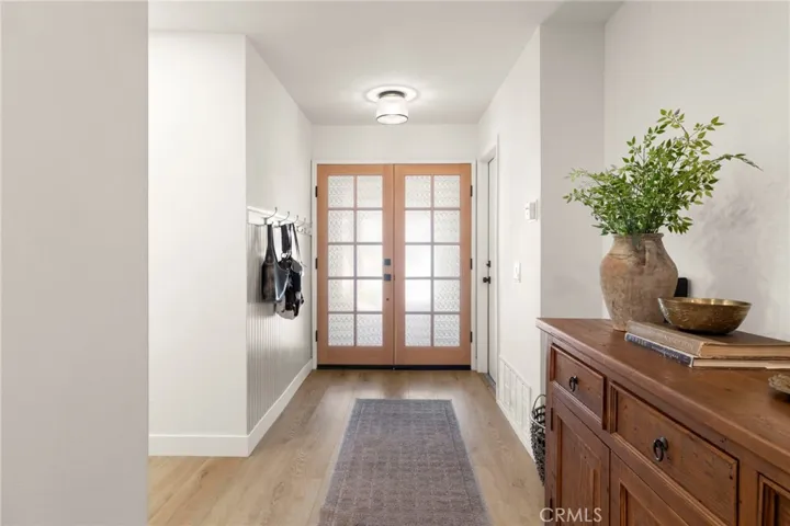30390 Honeysuckle Hill Drive, Canyon Country, California 91387 — photo 4