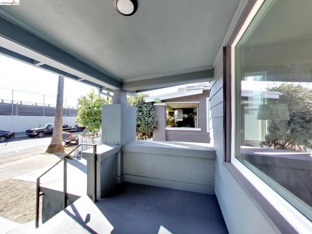 2701 Chestnut St, Oakland, California 94607 — photo 5