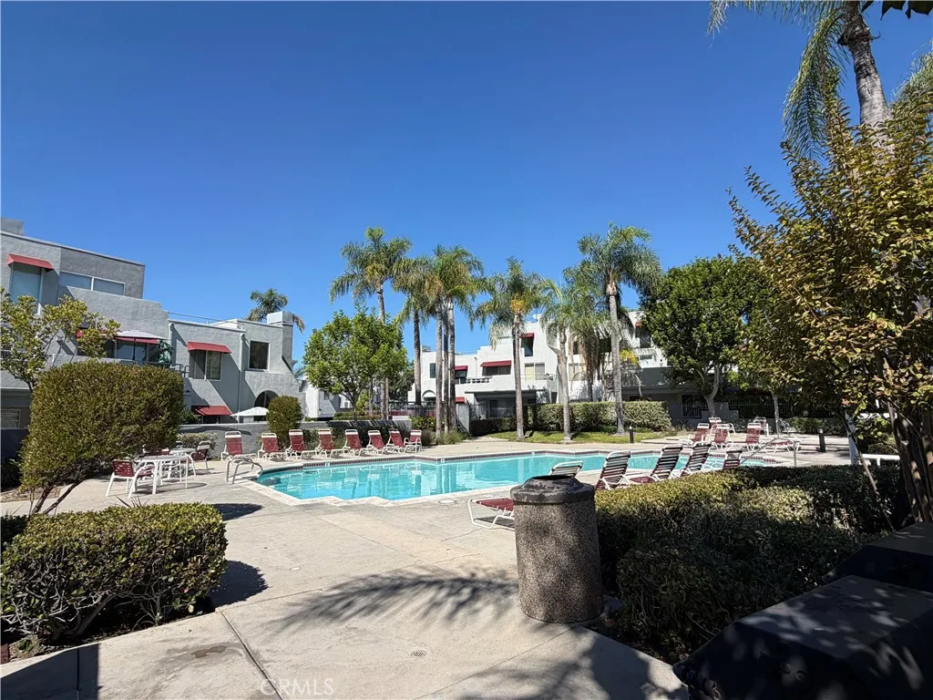 Community pool