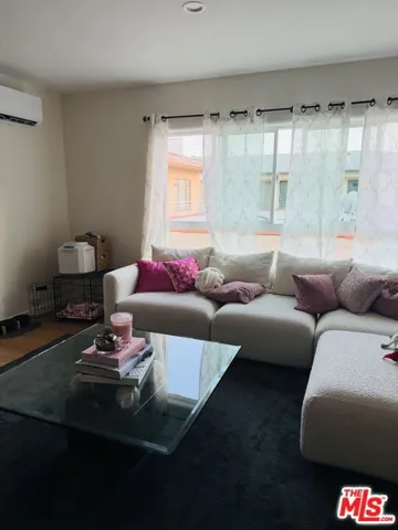 348 S Rexford Drive 4, Beverly Hills, California 90212 — photo 4