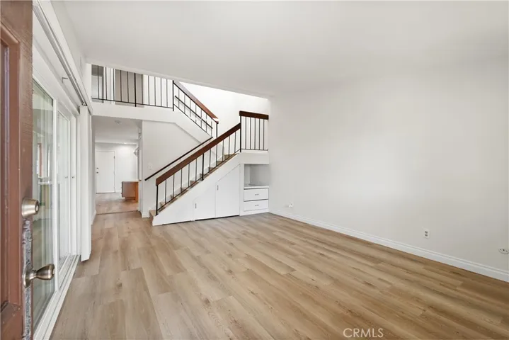 22544 Jeffrey Mark Court 1, Chatsworth, California 91311 — photo 5