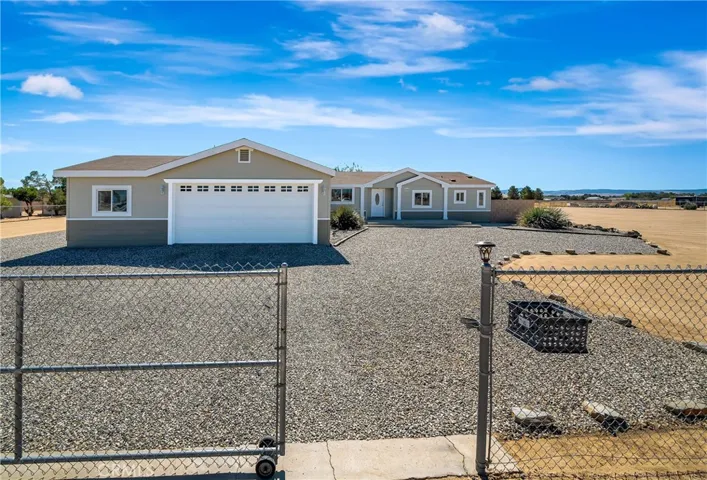 8308 W Avenue D8, Lancaster, California 93536 — photo 5