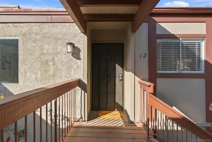 5432 Adobe Falls #12, San Diego, California 92120 — photo 4