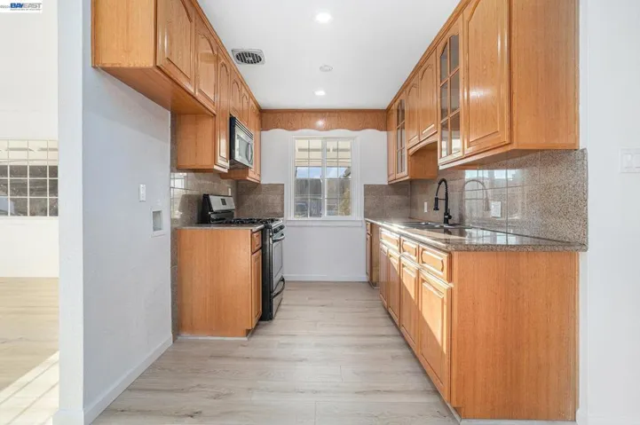 26772 Peterman Ave, Hayward, California 94545 — photo 5