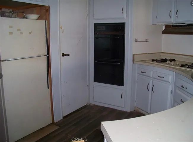 601 N Kirby 474, Hemet, California 92545 — photo 4