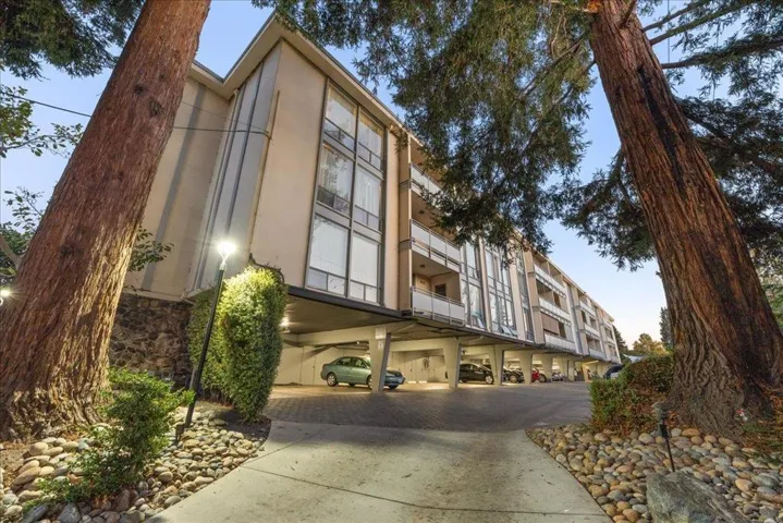 1614 Hudson 311, Redwood City, California 94061 — photo 4