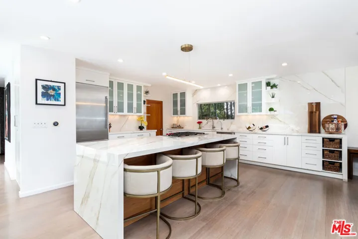 9323 Flicker Way, West Hollywood, California 90069 — photo 5