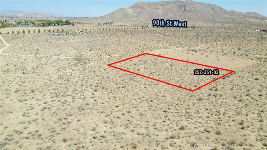 0 Ptn Of Se1/4 Sec18 T9 R13 Excl Of Mr, Rosamond, California 93560 — photo 5