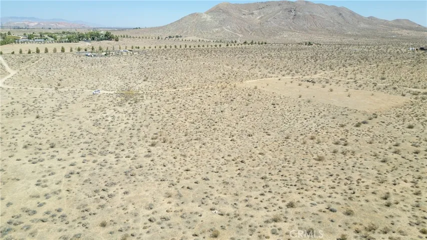 0 Ptn Of Se1/4 Sec18 T9 R13 Excl Of Mr, Rosamond, California 93560 — photo 4