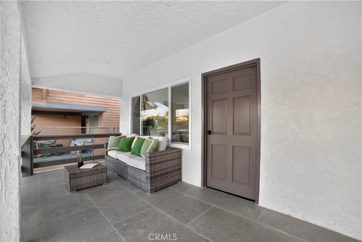 3439 6th, Los Angeles, California 90018 — photo 5