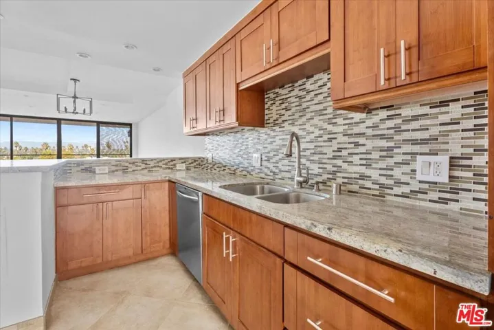 4316 Marina City Drive 227, Marina Del Rey, California 90292 — photo 4