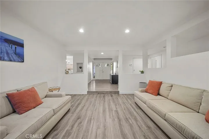 10037 Sunnybrae Avenue, Chatsworth, California 91311 — photo 5