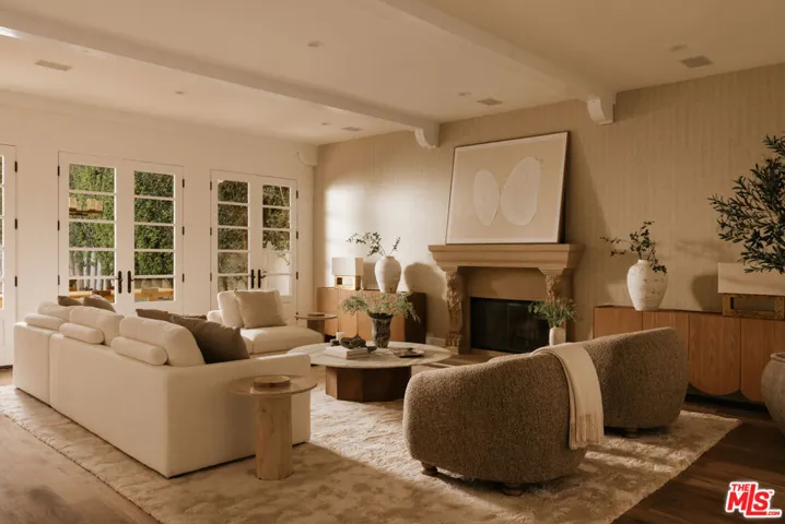 120 S Anita Avenue, Los Angeles, California 90049 — photo 4