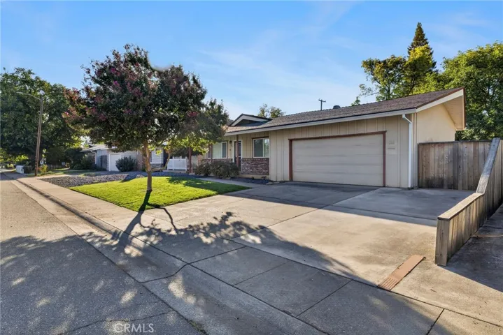 1361 Arlington Drive, Chico, California 95926 — photo 4