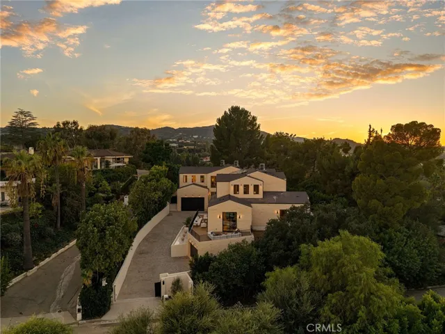 16093 Royal Oak, Encino, California 91436 — photo 4