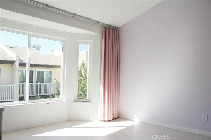 5317 Coldwater Canyon Avenue D, Sherman Oaks, California 91401 — photo 5