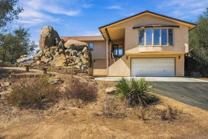 16541 Highland Valley Rd, Ramona, California 92065 — photo 4