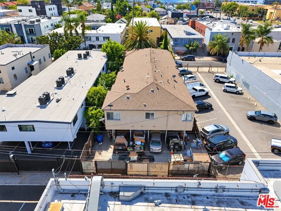 6137 Eleanor Avenue, Los Angeles, California 90038 — photo 4