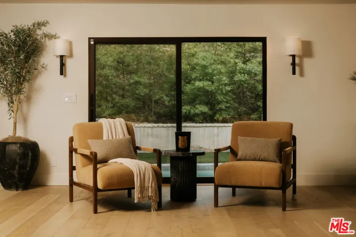 3420 Castlewoods Place, Sherman Oaks, California 91403 — photo 4