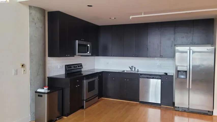 311 Oak St, Oakland, California 94607 — photo 5