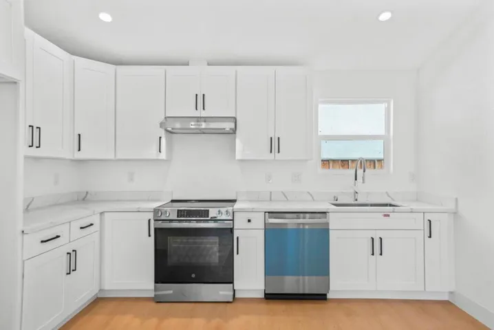 374 S 21st Street, San Jose, California 95116 — photo 4