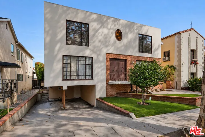 314 N Almont Drive, Beverly Hills, California 90211 — photo 4