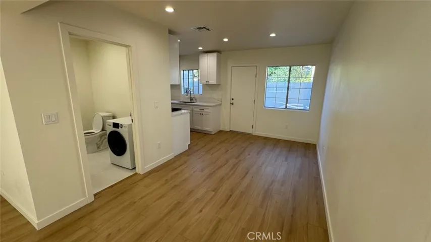 712 W Doran Street 3, Glendale, California 91203 — photo 5