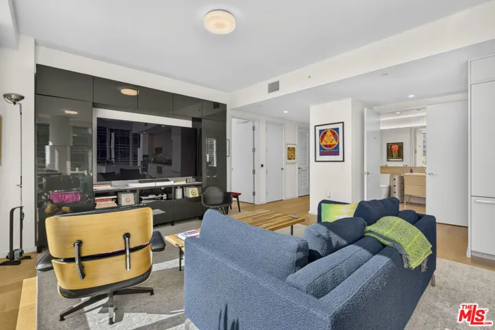 877 Francisco Street 1506, Los Angeles, California 90017 — photo 5
