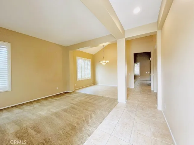 12758 Royal Palm Ln, Riverside, California 92503 — photo 5