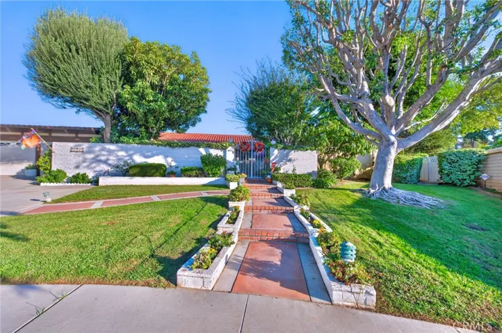 1100 Via Vallarta, Riverside, California 92506 — photo 4