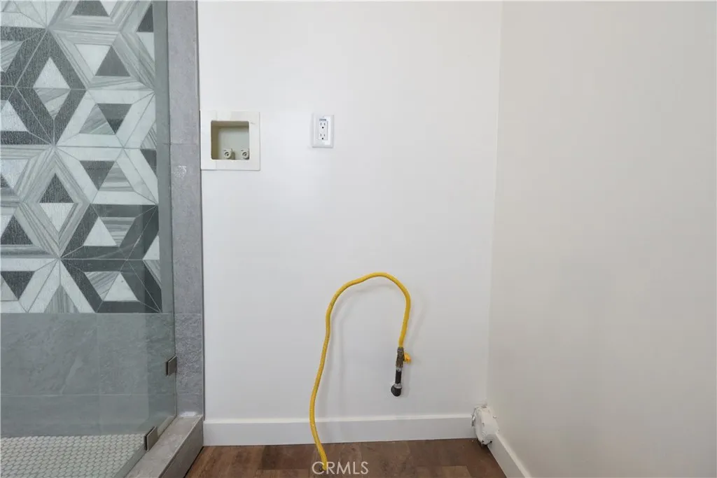 Laundry Space 4