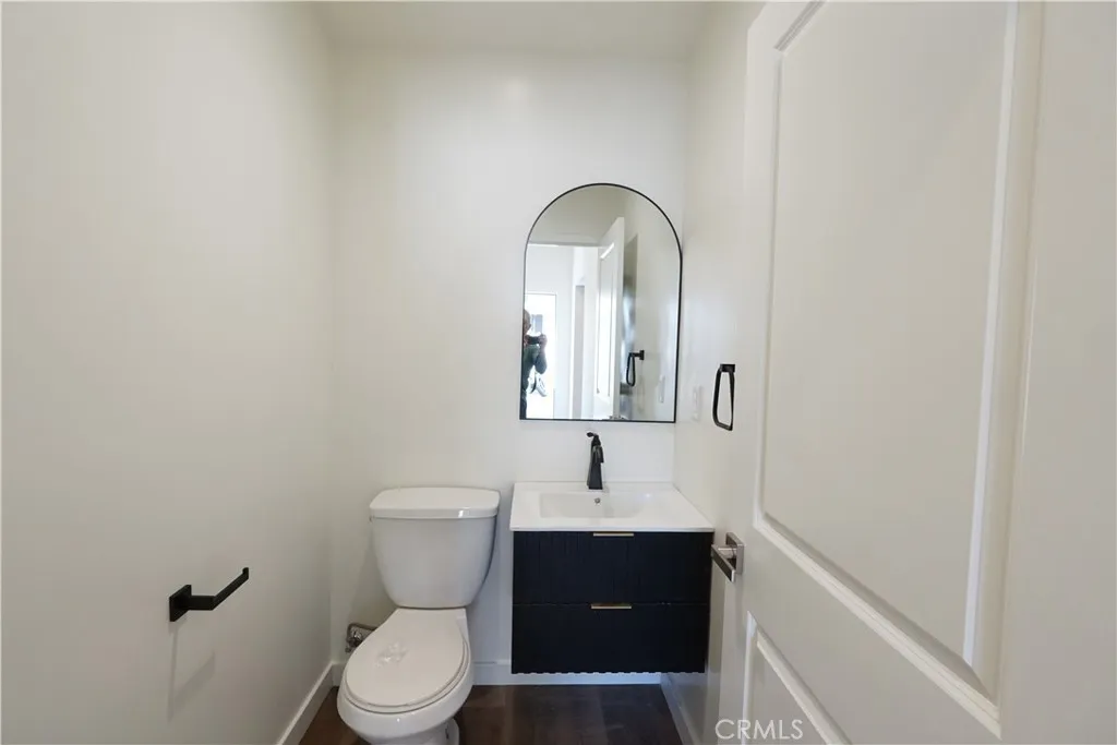 Half bath 2