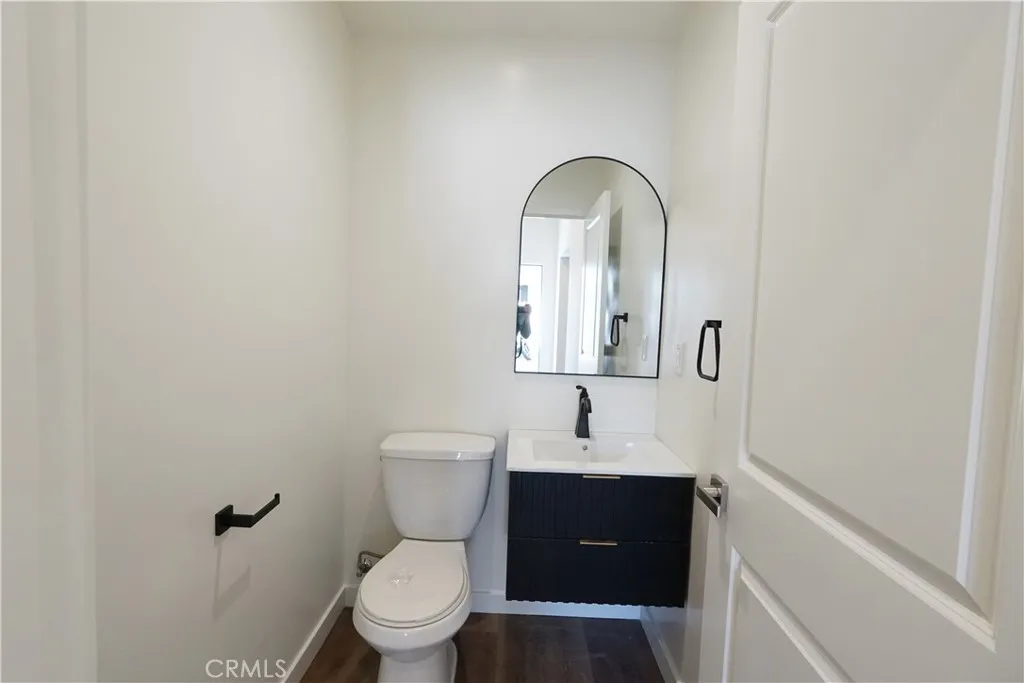 Half bath 1