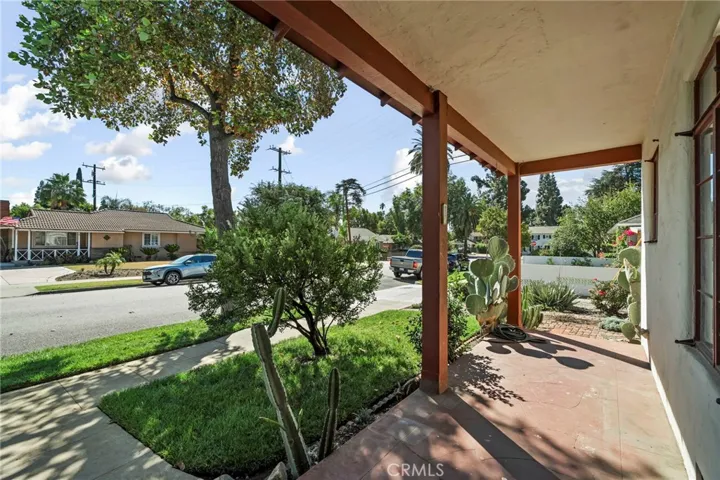 1565 N Palomares, Pomona, California 91767 — photo 5