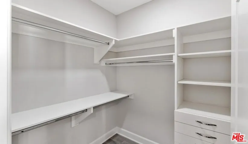 348 S Hauser Boulevard 2-301, Los Angeles, California 90036 — photo 5